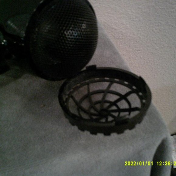 FHI Heat Professional Hair Dryer - Picture 3 of 5